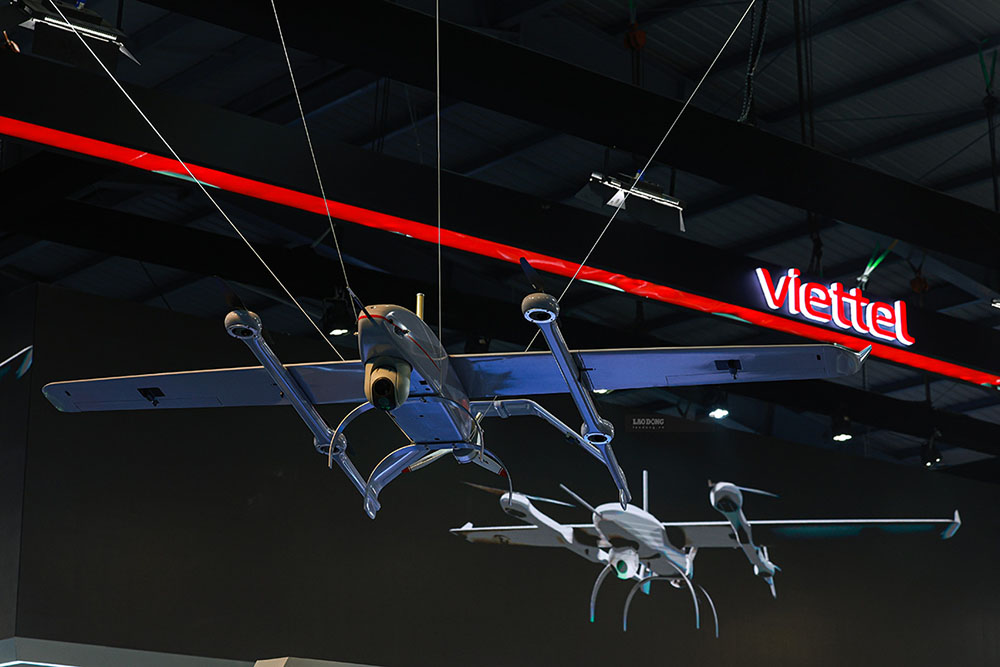 Autopilot Software Developer & Flight Simulation Lead | Viettel